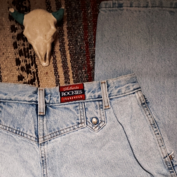 Rockies Denim - "ROCKIES" LIGHT DENIM STRAIGHT LEG JEANS - BLUE